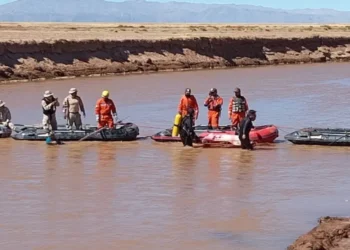 Se encontró a la víctima en aguas del río Desaguadero. Foto: Armada Boliviana.
