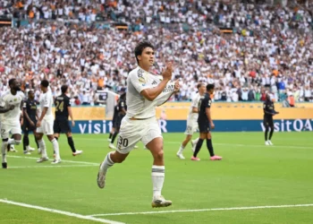 Gonzalo García celebra el gol de la victoria.
