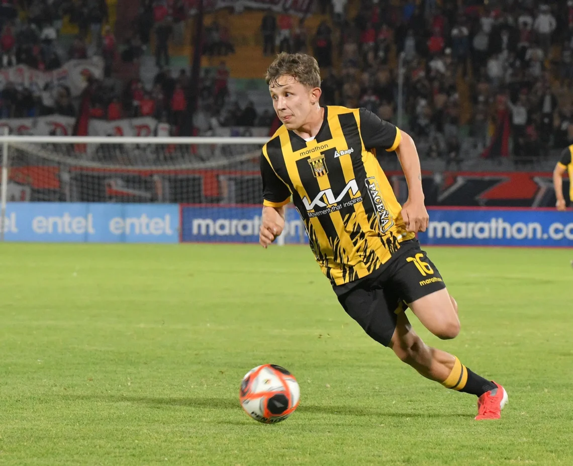 Tobías Moriceu ante Wilstermann