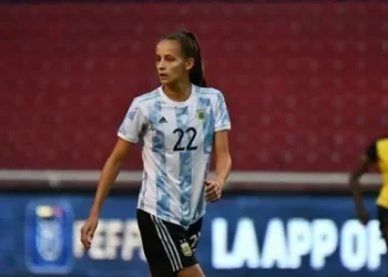 La argentina Paulina Gramaglia en un partido con Argentina. (FOTO: AFA)