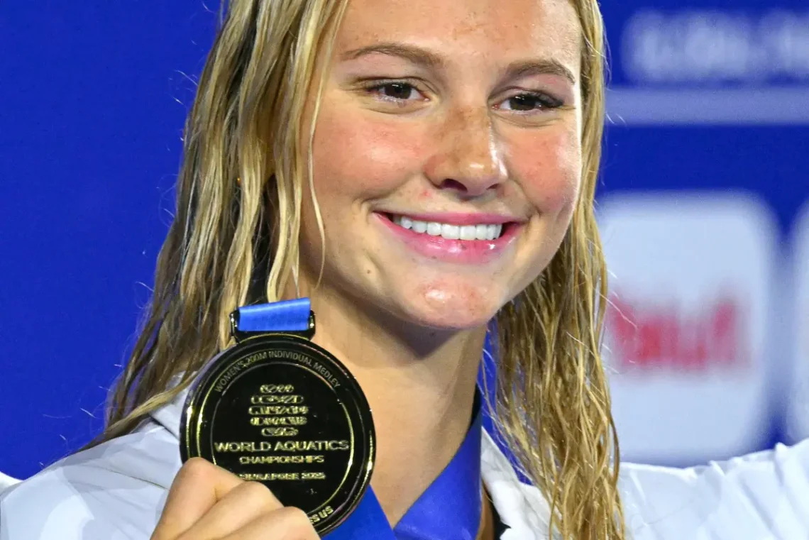 La nadadora canadiense Summer McIntosh (AFP)