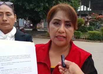 La dirigente Ruth Nina, aliada de Evo Morales, en Shinaota.
Foto: Captura RKC