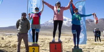 Una escena de la premiación de las ganadoras. (Skyrunning Bolivia=