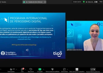 Una de las sesiones del taller. Foto: Tigo Bolivia.