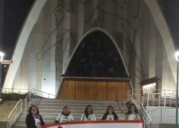 La plataforma ciudadana en la iglesia de San Miguel. Foto: Cuidemos el Voto.