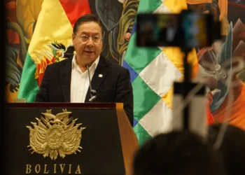 El presidente Luis Arce, en conferencia de prensa. Foto: APG.