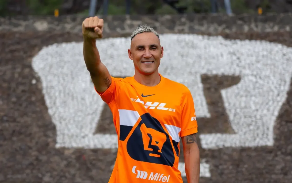 Keylor Navas fue presentado en Pumas. (FOTO: Pumas MX)