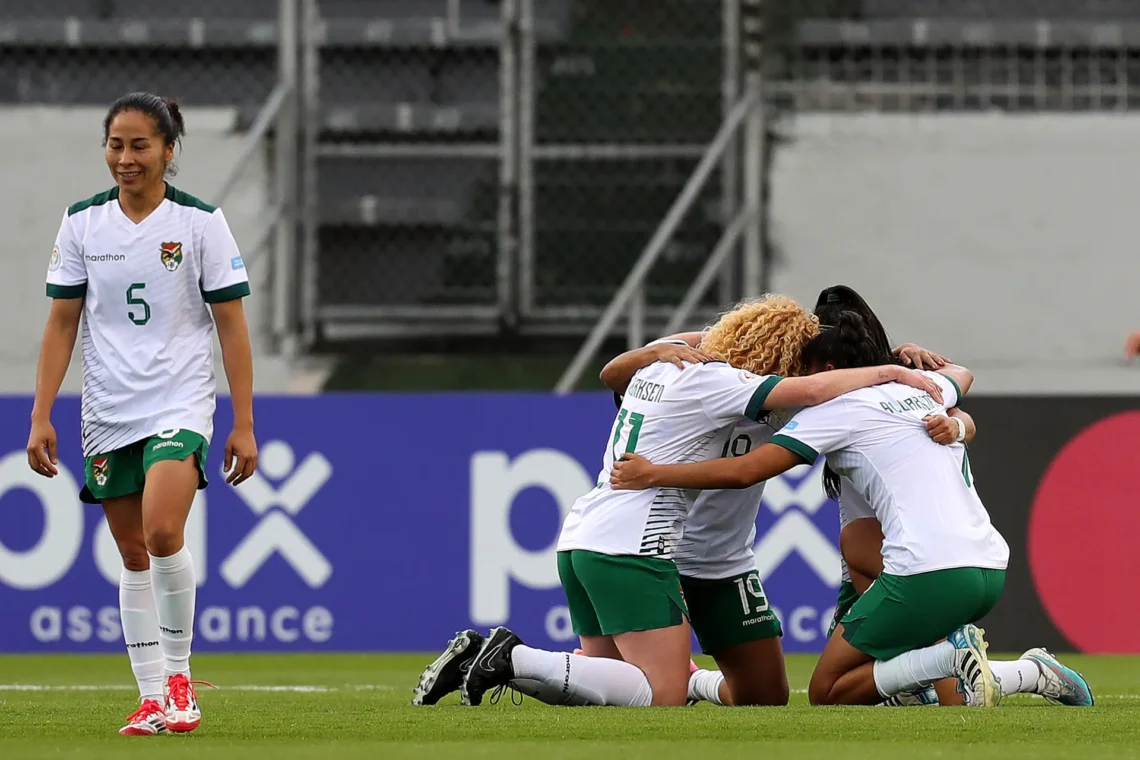 Festejo de gol de la selección boliviana en la Copa América