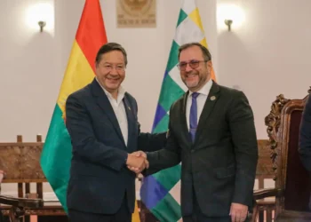 El presidente Luis Arce y el canciller de la República Bolivariana de Venezuela, Yvan Gil. (Foto: Luis Arce)