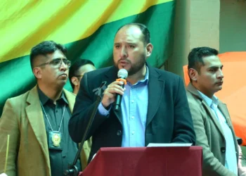 El ministro de Gobierno, Roberto Ríos, participa de una evento institucional. (Foto Ministerio de Gobierno)