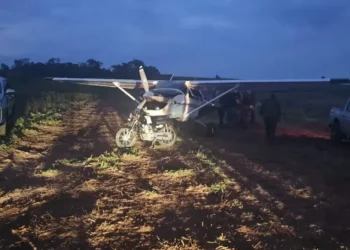 La avioneta tiene matrícula boliviana/RRSS