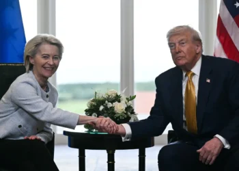 Trump y Ursula von der Leyen logran un acuerdo/AFP