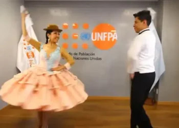 Unfpa acompañó su mensaje con una interpretación en danza de la cueca Viva mi Patria Bolivia. Foto: Captura Unfpa.