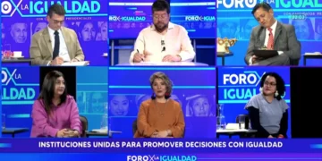 ForoXlaIgualdad. Foto: Captura transmisión Bolivisión.