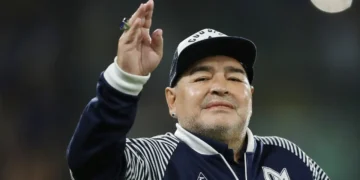 Diego Maradona durante su etapa de director técnico (AFP).