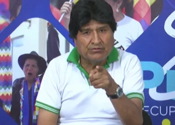 El expresidente Evo Morales en su programa dominical.
Foto: Captura RKC
