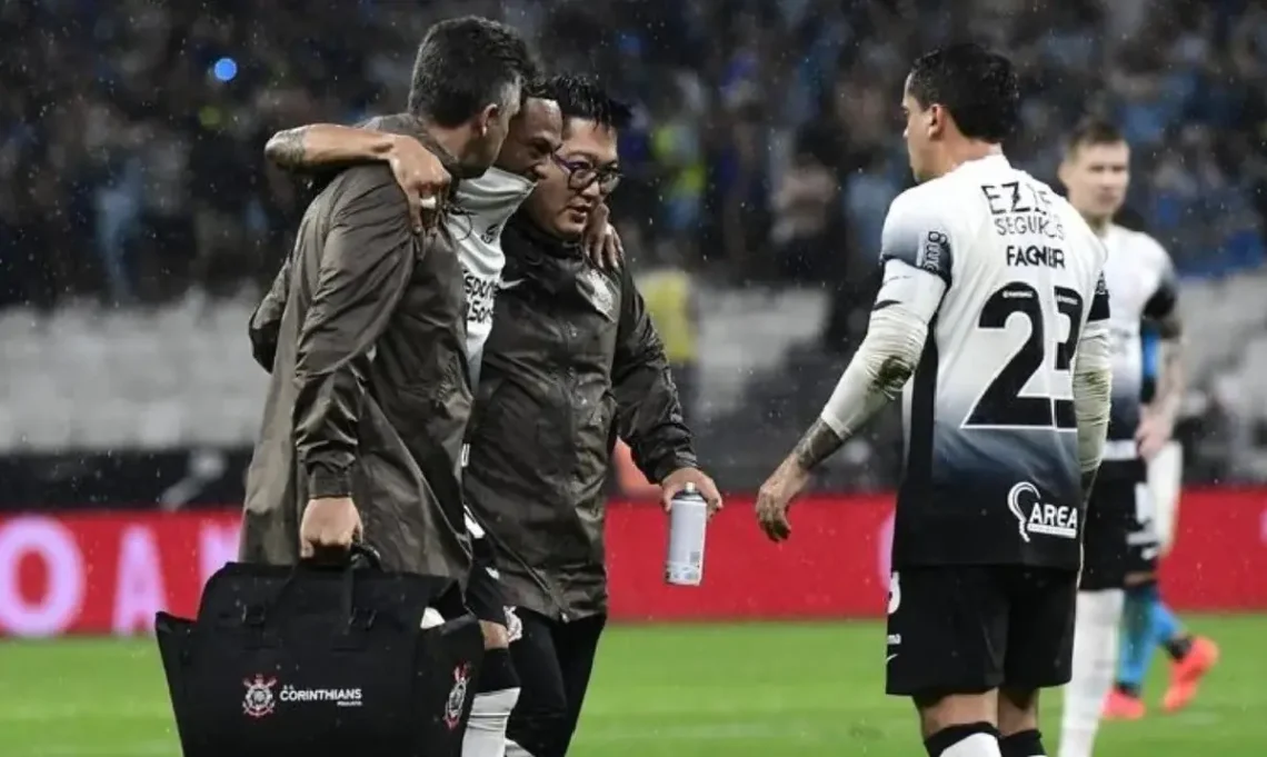 José Martínez salió lesionado ante Racing Club. (FOTO: AFP)