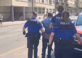 La Policía de Suiza se llevó al acusado. Foto: RRSS.