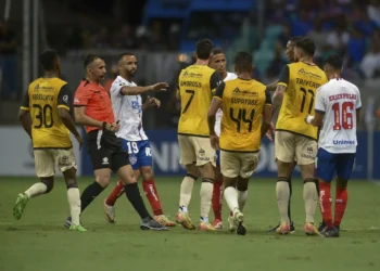 Incidencia del partido entre The Strongest e Bahía por la Libertadores de este 2025 (AFP)