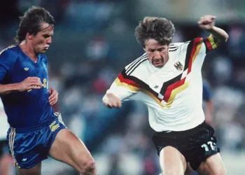 Frank Mill es el futbolista olímpico de Alemania por excelencia. (FOTO: @FIFA)