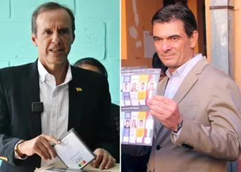 Jorge Tuto Quiroga y Rodrigo Paz. (Foto El Observador)