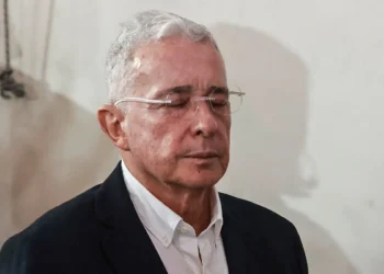 uribe.jpg