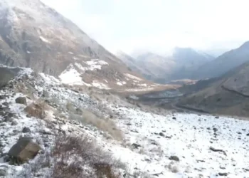 Cocapata fue afectada por una intensa nevada. FOTO: red Uno