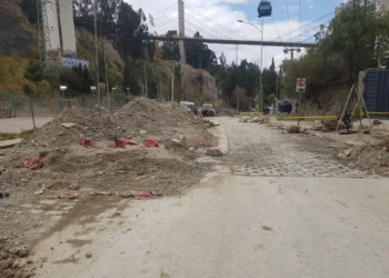 La entrega de la obra de la Avenida del Poeta no tiene fecha. FOTO: Javier Escalier