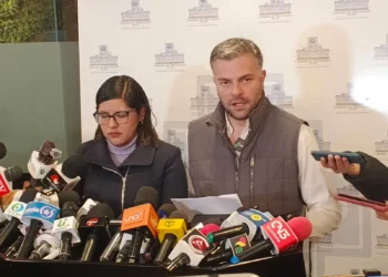 Los legisladores electos por alianza Libre. (Foto: DTV)