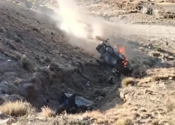 El vehículo cayó a un barranco de 100 metros/RRSS