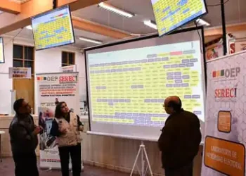 Simulacro de verificación del Sistema de Transmisión de Resultados Preliminares (Sirepre) en Oruro.