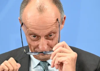 Merz busca reducir el déficit en las pensiones/AFP