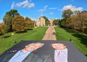 Los ingleses recuerdan la relación de Trump con Epstein/AFP