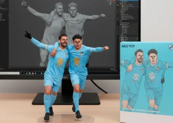 Martín Cauteruccio y Daniel Cataño en una sesión de fotos para promocionar al partido (Bolívar)