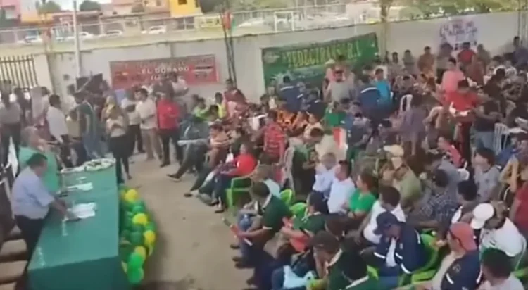 Vocero del PDC se reúne con los transportistas de Santa Cruz.