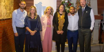 Cata de vinos solidaria ofrecida por la AIDB