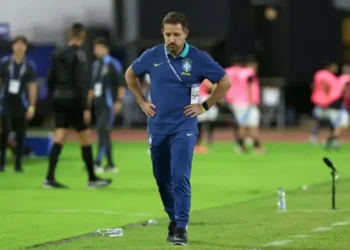El entrenador de la selección Sub-20 de Brasil, Ramon Menezes, en la final del Campeonato Sudamericano. (FOTO: AFP)