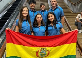 La delegación boliviana de golf que competirá en tierras colombianas.