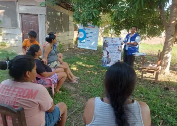 El programa Bono Juana Azurduy llega hasta comunidades alejadas. Foto: Ministerio de Salud.