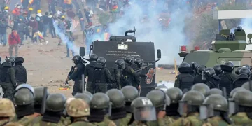 El 15 de noviembre, una marcha cocalera fue reprimida por la Policía y Fuerzas en el puente Huallyani se Sacaba.