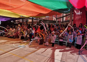 Los beneficiados son niños de kínder y prekínder de colegios fiscales y de convenio. Foto: GAMEA.