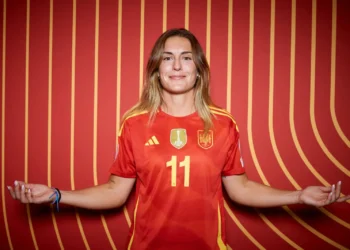 Alexia Putellas con la casaca de la selección española (RFEF)