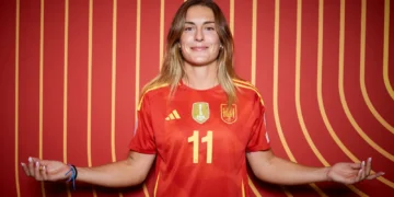 Alexia Putellas con la casaca de la selección española (RFEF)