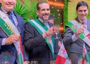 Luis Fernando Camacho en un acto de la Alcaldía de Montero.  FOTO: Gobernación de Santa Cruz.