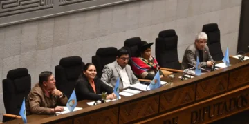 La directiva de la Cámara de Diputados. Foto: APG.
