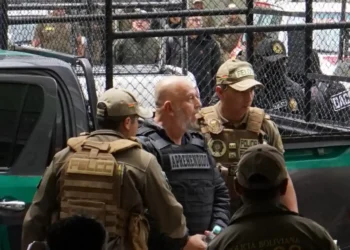 Murillo es trasladado a celdas de la FELCC de La Paz.