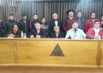 El encuentro entre el agro orureño y Confeagro. Foto: CAO.