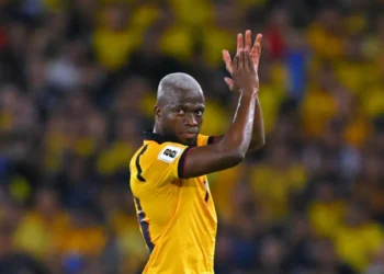 Enner Valencia en el partido entre Ecuador y Argentina en la última jornada de la clasificatoria sudamericana hacia el Mundial de 2026, (FOTO: AFP)