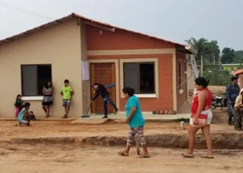 Entrega de viviendas sociales en la ciudad de Cobija, Pando.