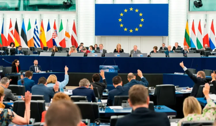 El Parlamento Europeo hizo la propuesta/Parlamento Europeo